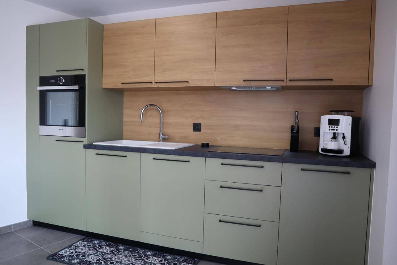 Appartement entier, Charmant studio, neuf in Voglans, Région de Chambéry