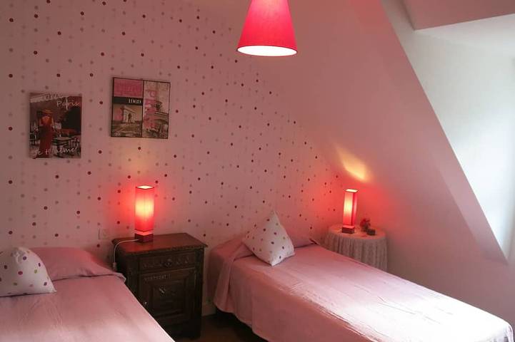 Location de vacances pour 4 personnes, avec jardin et terrasse à Priziac - 2