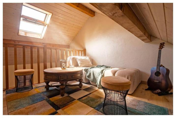 Gîte pour 2 personnes, avec Terrasse ainsi que Jardin et Vue à Excenevex - 2