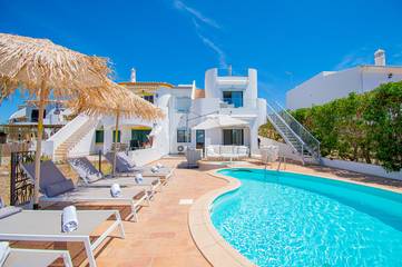 Location de vacances pour 6 personnes, avec terrasse à Carvoeiro