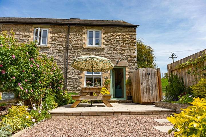 Holiday rental for 3 people, with garden and view in Hay-on-Wye