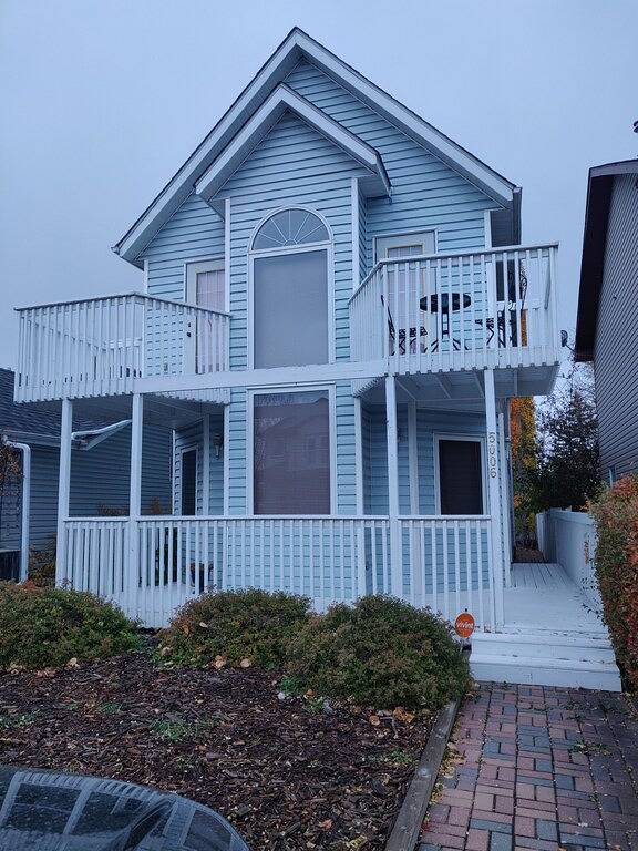 Vacation rental for 8 people, with terrace in Sylvan Lake