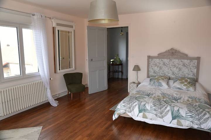 Location de vacances pour 6 personnes, avec terrasse et jardin à Cortambert - 3