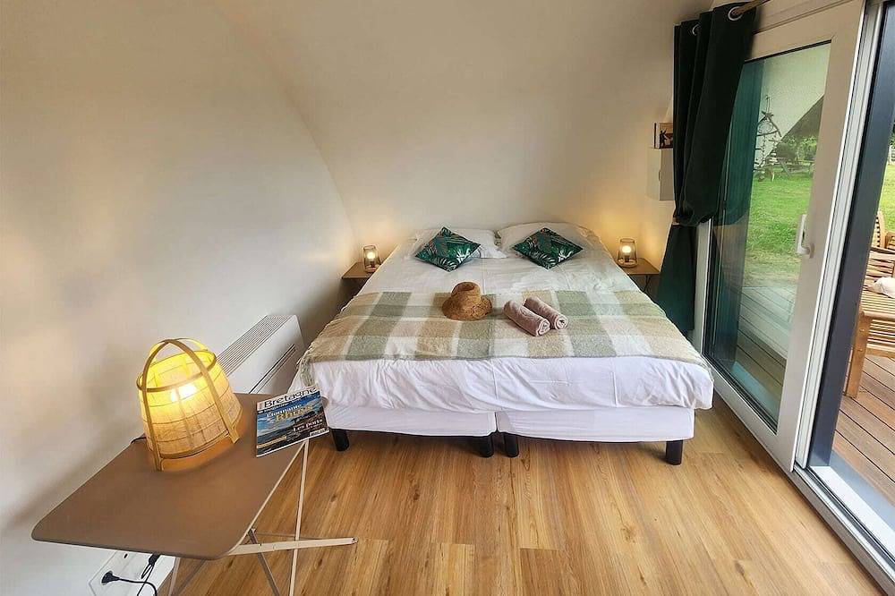 Ganze Wohnung, Studio-Ecolodge  2P-Ensuite mit Bad in Baden, Côte des Mégalithes