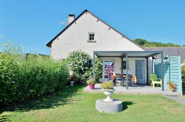 Gîte pour 5 personnes, avec jardin dans Barry (Hautes-Pyrénées)