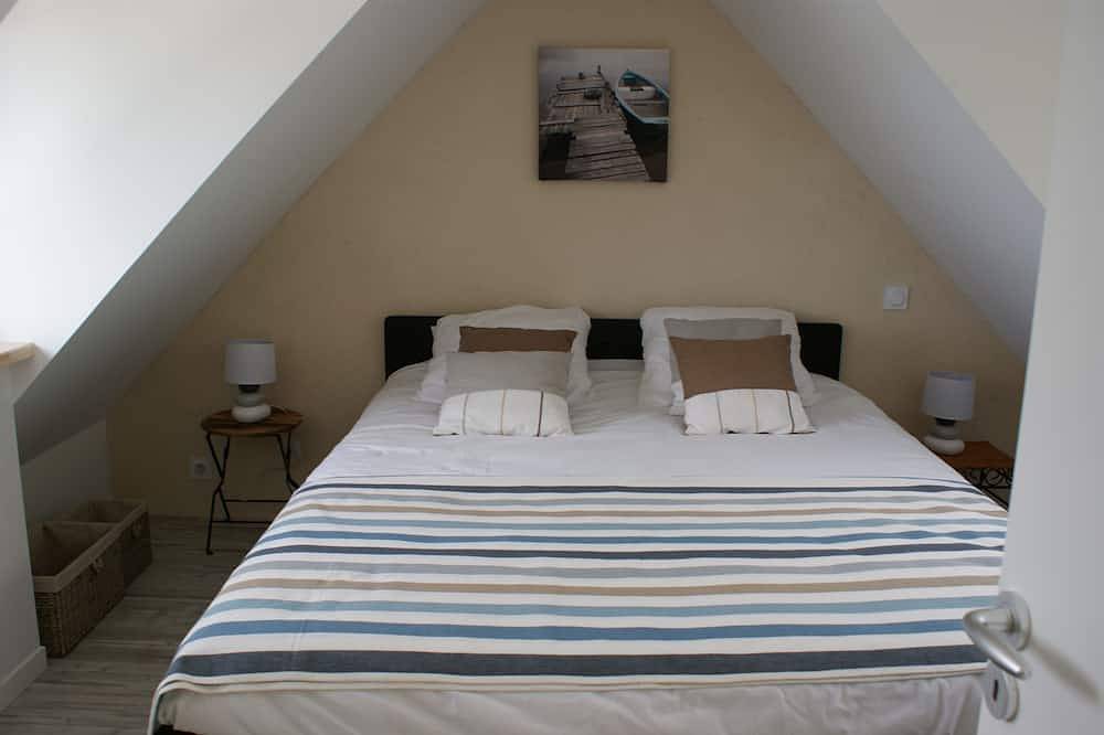 Casa y terraza con vistas al mar. in Landéda, Región de Brest