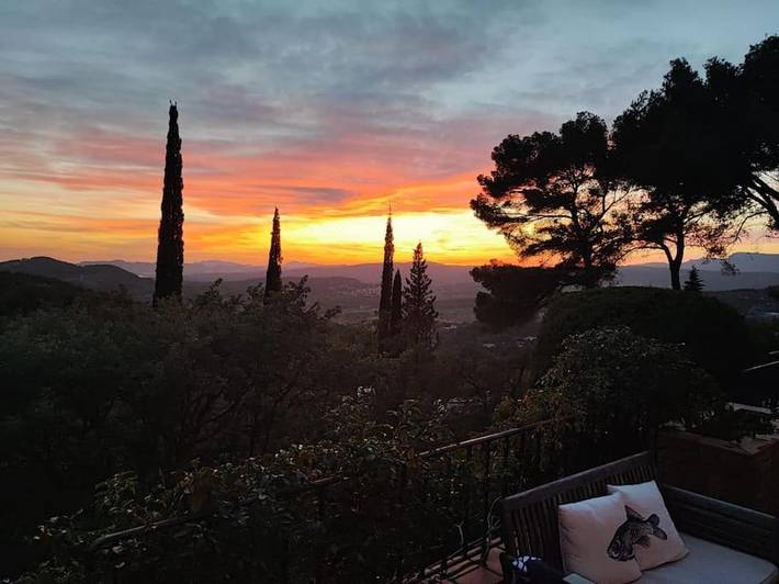Villa pour 12 personnes, avec piscine ainsi que vue et jardin à Le Beausset - 3