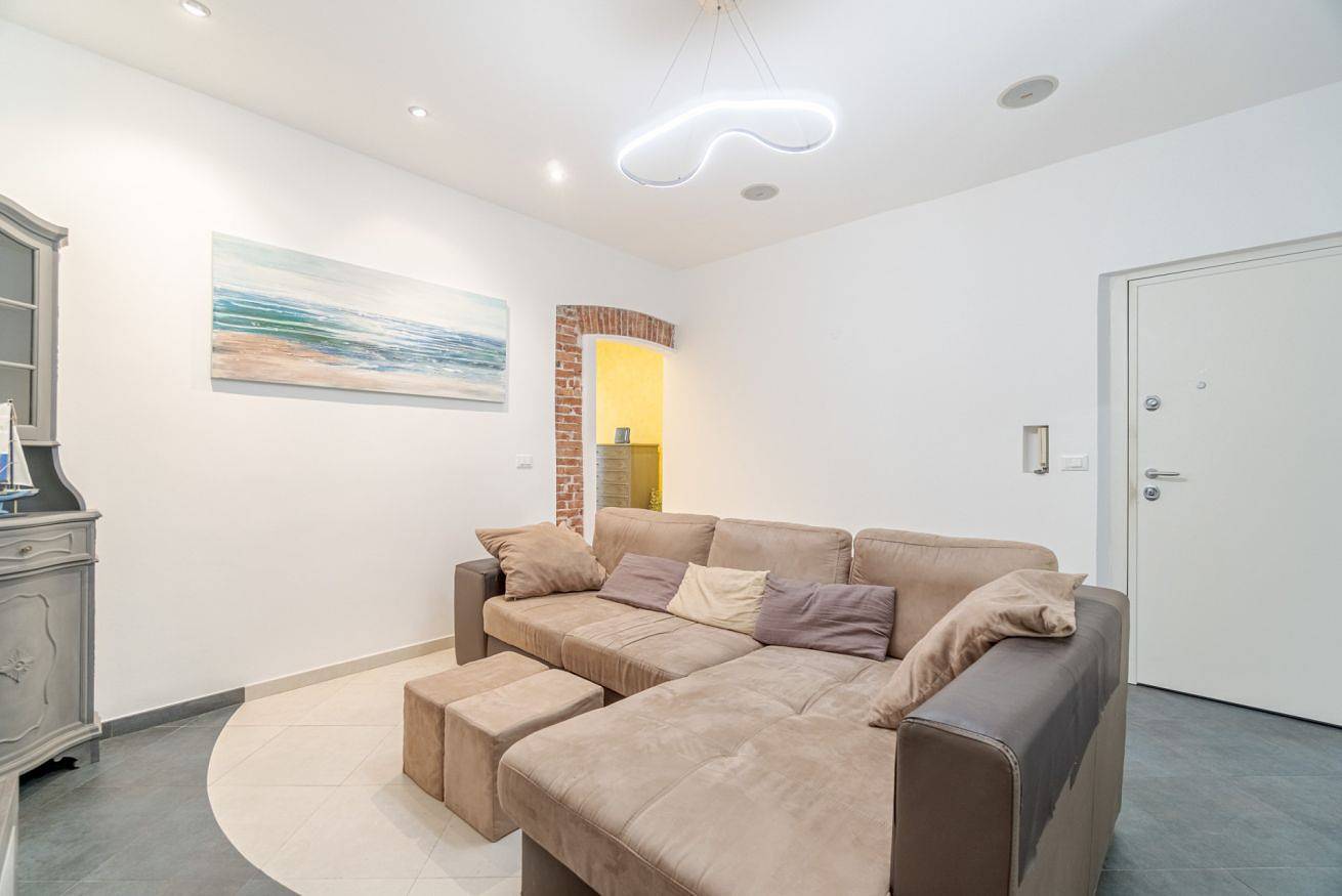 Cały apartament, Comfy Apartment x4 - w/ Balcony in Ponente (Genova), Genua