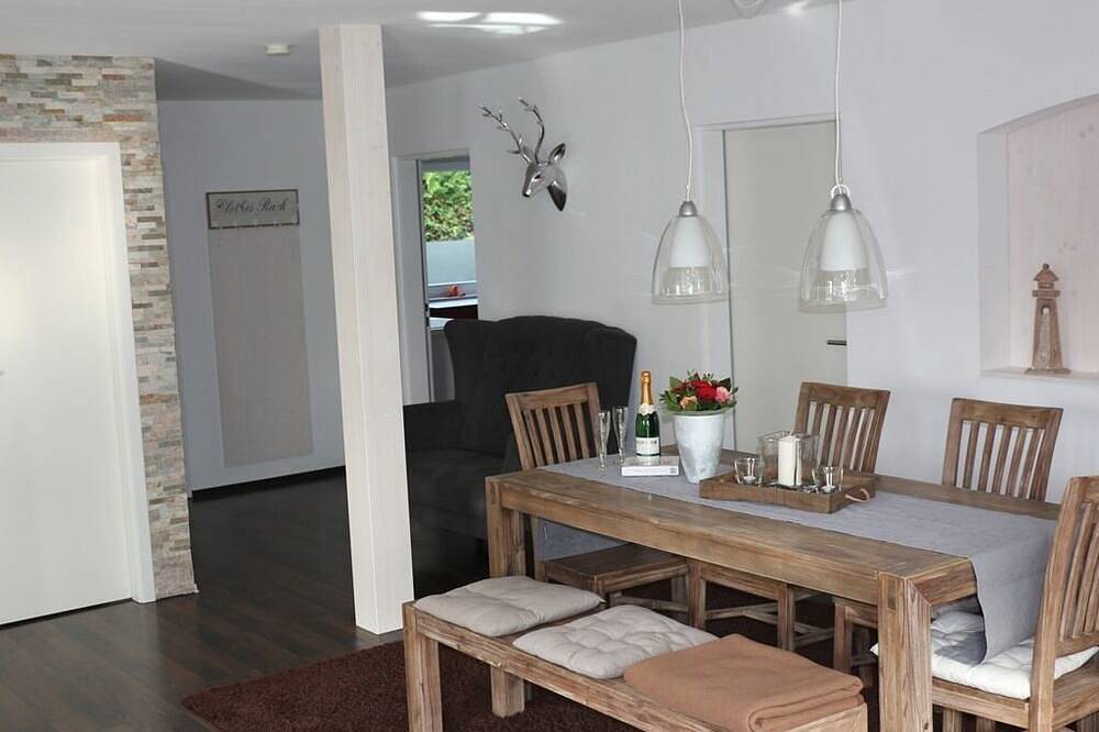 Ganze Wohnung, Wohnung bis zu 5 Personen in der Ferienwohnung Paradies Hella in Europa-Park, Kippenheim