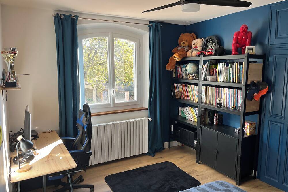 Large Provençal-style family home with swimming pool in a quiet location in Saint-Maximin-la-Sainte-Baume, Brignoles region