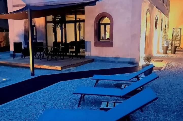 Gîte pour 6 personnes, avec terrasse à Zellwiller