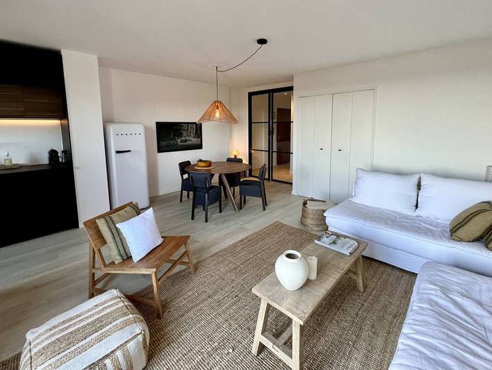 Appartement de vacances pour 4 personnes, avec balcon et piscine