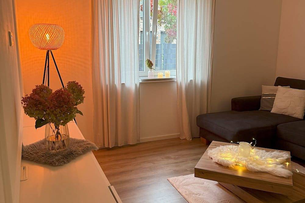 Ganze Wohnung, Modernes Apartment/2-Zimmer, Neubau 85 m² in Porta Westfalica, Kreis Minden-Lübbecke