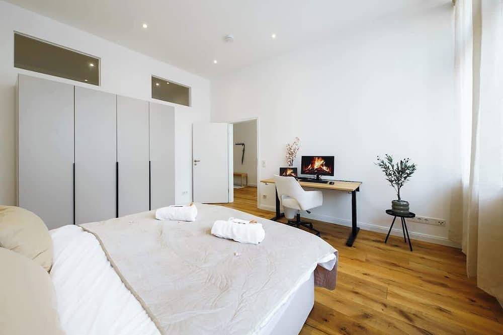 Ganze Wohnung, Luxus 3-Zi. I Terrasse I Küche I Parken I 125 m² in Klarenthal, Wiesbaden