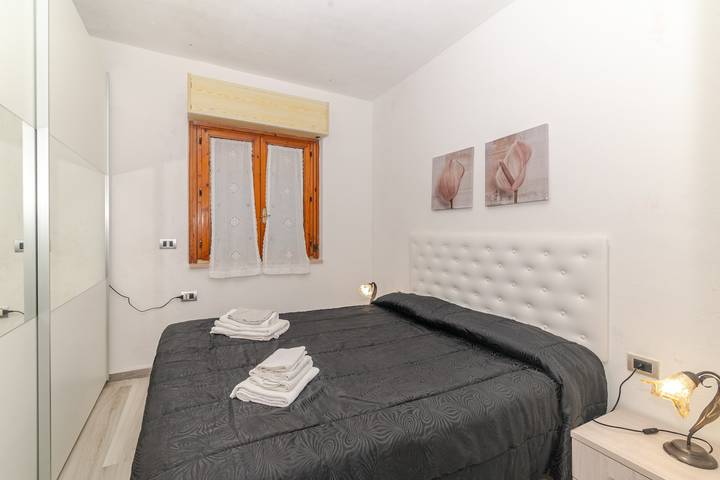 Ferienwohnung für 4 Personen, mit Balkon auf La Maddalena