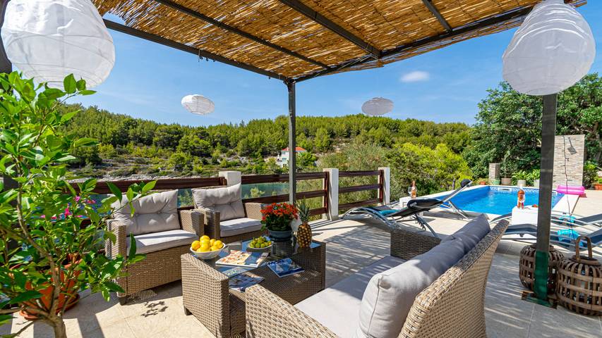 Villa pour 4 personnes, avec jardin et terrasse à Vela Luka - 2