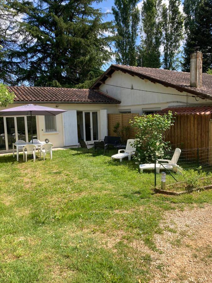 Location de vacances pour 3 personnes, avec jardin et vue à Lacapelle-Biron - 4
