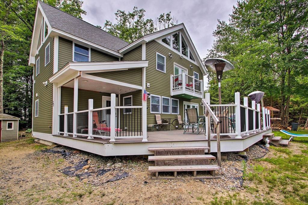 Waterfront Ashland Home ~ 2 Mi to Downtown! in Ashland (NH), Squam Lake