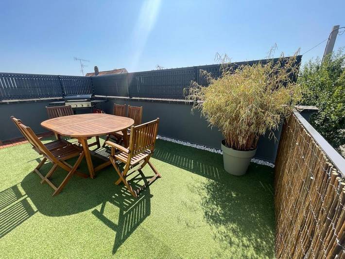 Appartement de vacances pour 5 personnes, avec terrasse et vue