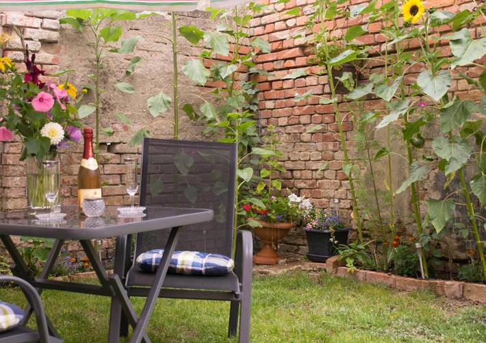 Ferienwohnung für 2 Personen, mit Terrasse und Garten sowie Ausblick in Bernburg - 4