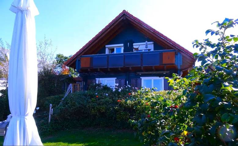 Ferienhaus für 6 Personen, mit Balkon und Whirlpool sowie Terrasse und Garten in Hohenkirchen - 3