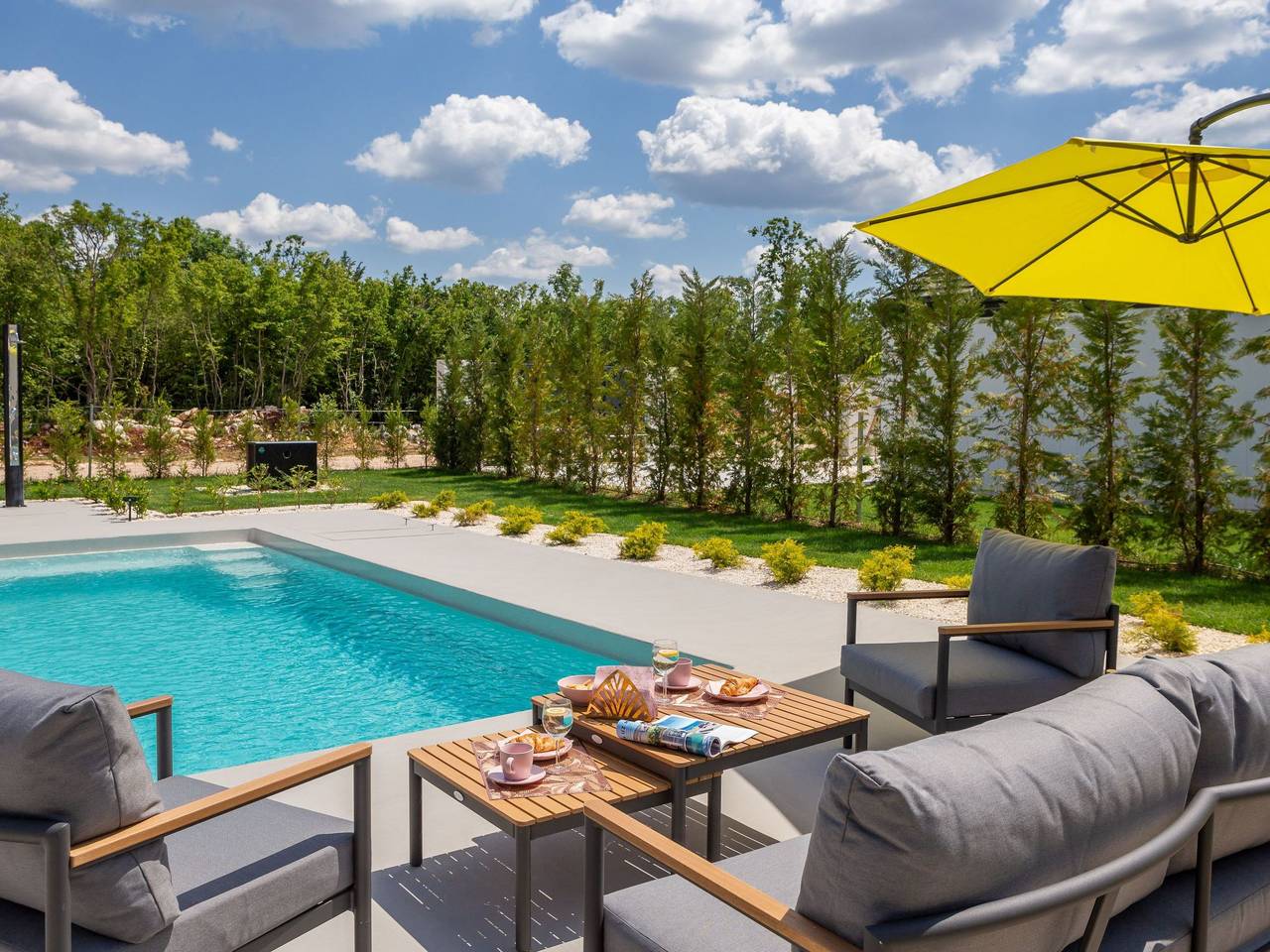 Villa Lu in Oklaj in Sibenik, Šibenik-Knin