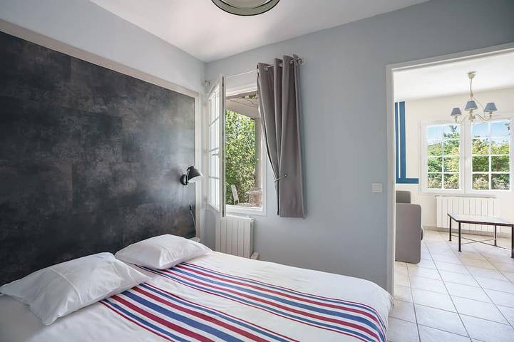 Gîte pour 4 personnes, avec piscine et jardin, animaux acceptés à La Bastide-Clairence - 4