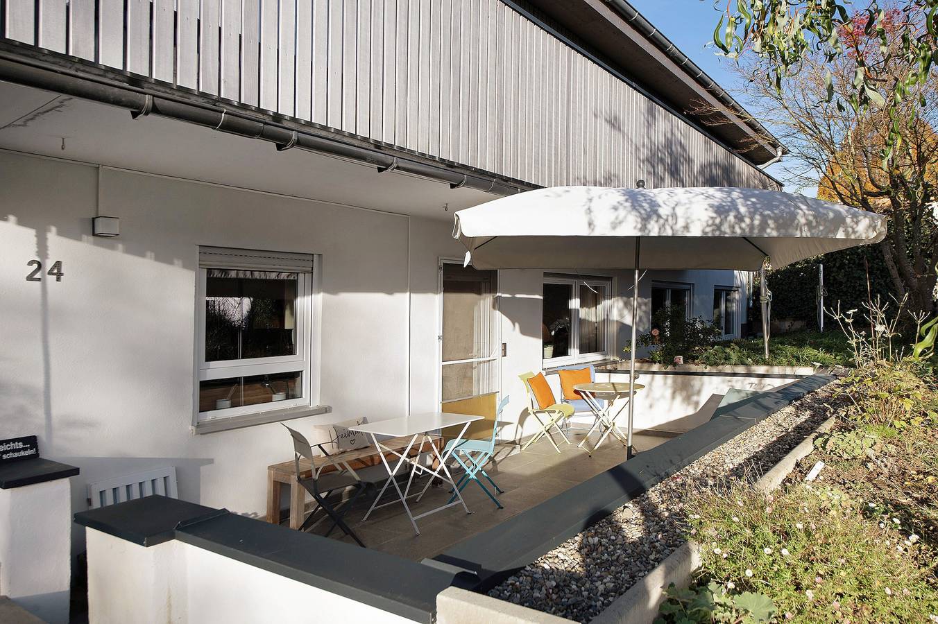 Ganze Wohnung, Ferienwohnung 'Dreiländer Blick' mit Privatterrasse und Wlan in Efringen-Kirchen, Südschwarzwald