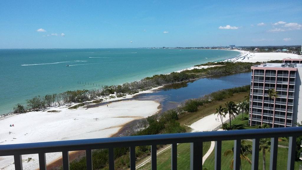 Ganze Wohnung, Majestätische Aussicht auf den Golf von Fort Myers Beach in Fort Myers Beach, Estero Island
