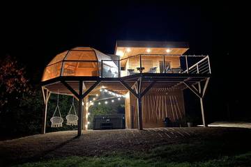 Cabane en bois pour 2 personnes, avec jacuzzi, animaux acceptés dans l' Aube
