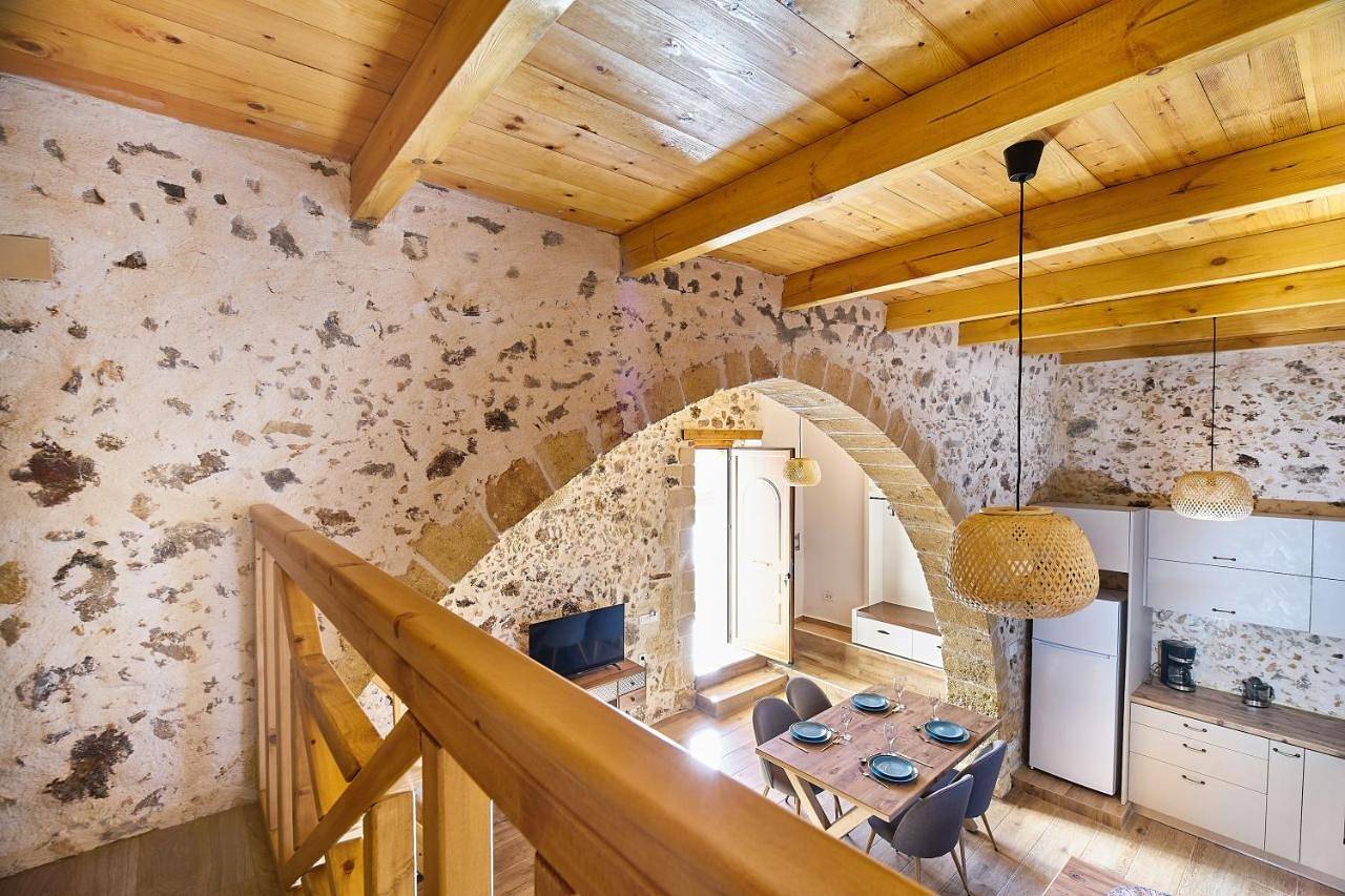Achilleas Apartments with Sea View in Region de Chania