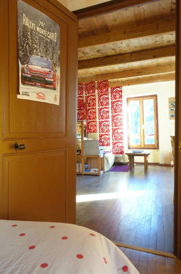 Chambre d’hôte pour 4 personnes, avec Balcon et Terrasse ainsi que Jardin et Vue