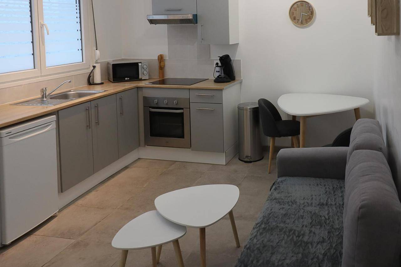 Appartement entier, One-Bedroom Apartment in Bouchain, Région de Valenciennes