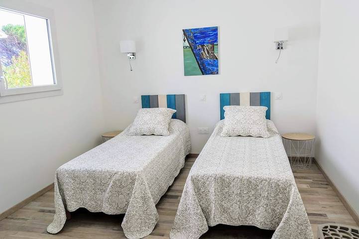 Location de vacances pour 8 personnes, avec jardin et jacuzzi, animaux acceptés dans Plage de la Plaisance - 3