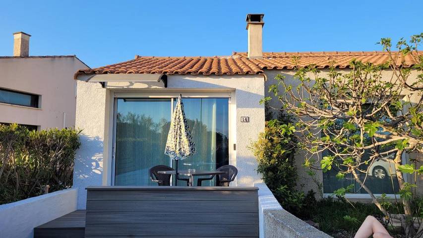 Location de vacances pour 4 personnes, avec vue sur le lac ainsi que terrasse et vue à Mèze - 3
