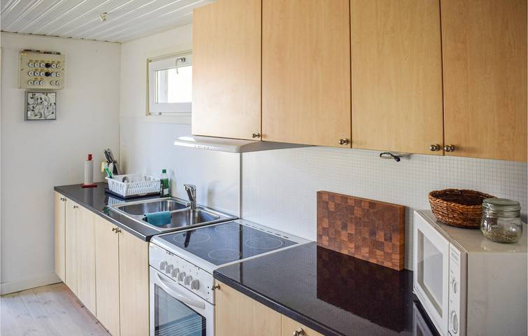 Ferienhaus für 4 Personen mit Terrasse in Jönköping, Vättern