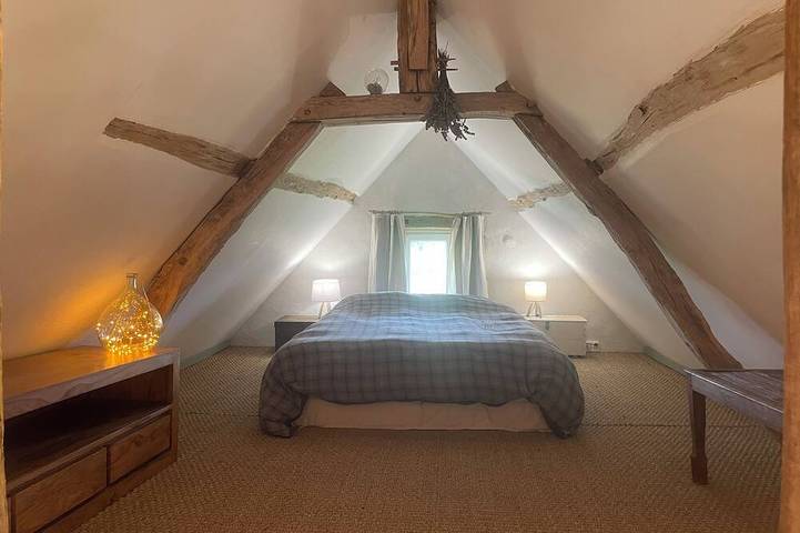 Location de vacances pour 2 personnes, avec terrasse et jardin à Queyssac - 2