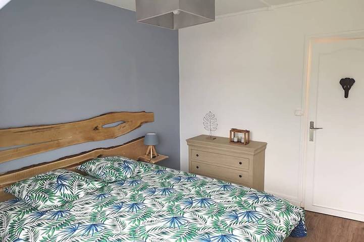 Location de vacances pour 18 personnes, avec jardin et jacuzzi, animaux acceptés à Châtillon-sur-Marne - 3