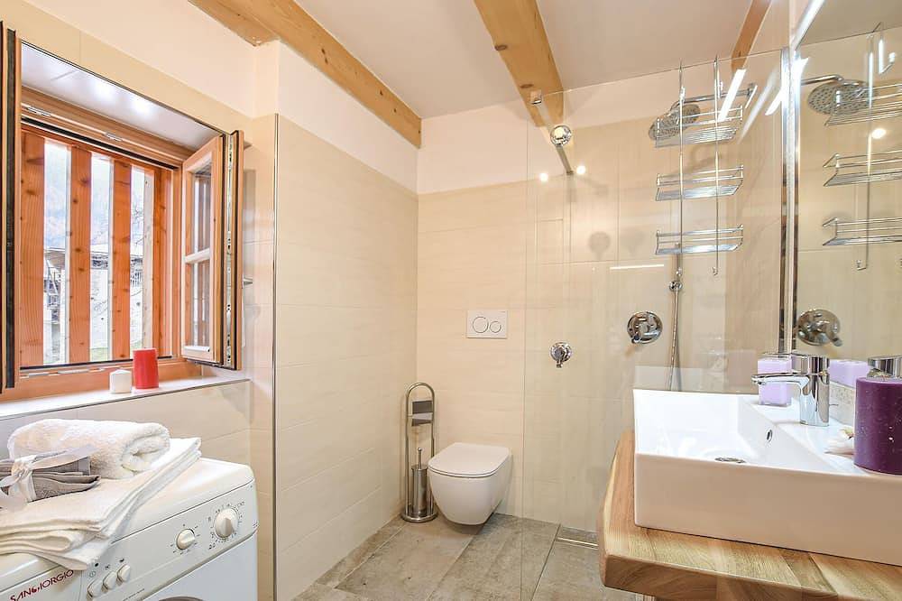 Ładny dom w Terzolas z Wifi in Terzolas, Grupa Brenta