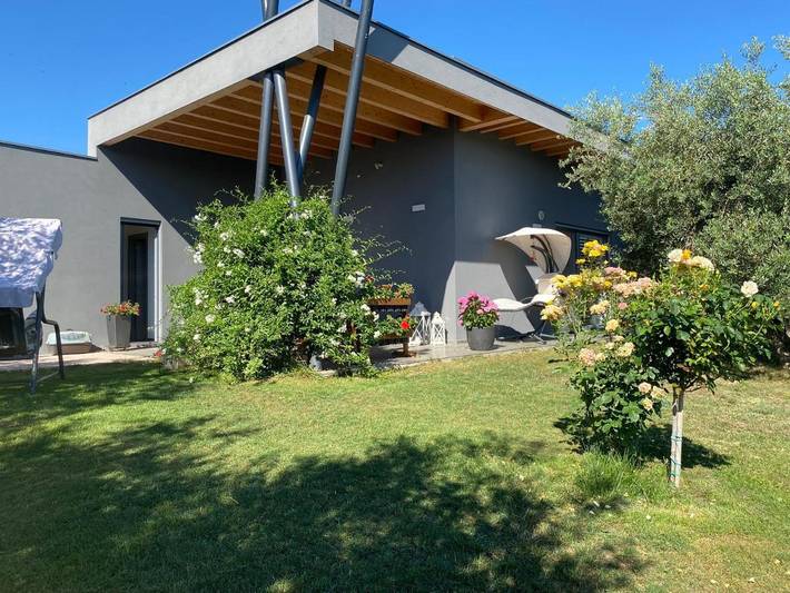 Villa per 6 persone, con Balcone e Idromassaggio nonché Terrazza e Giardino a Penne