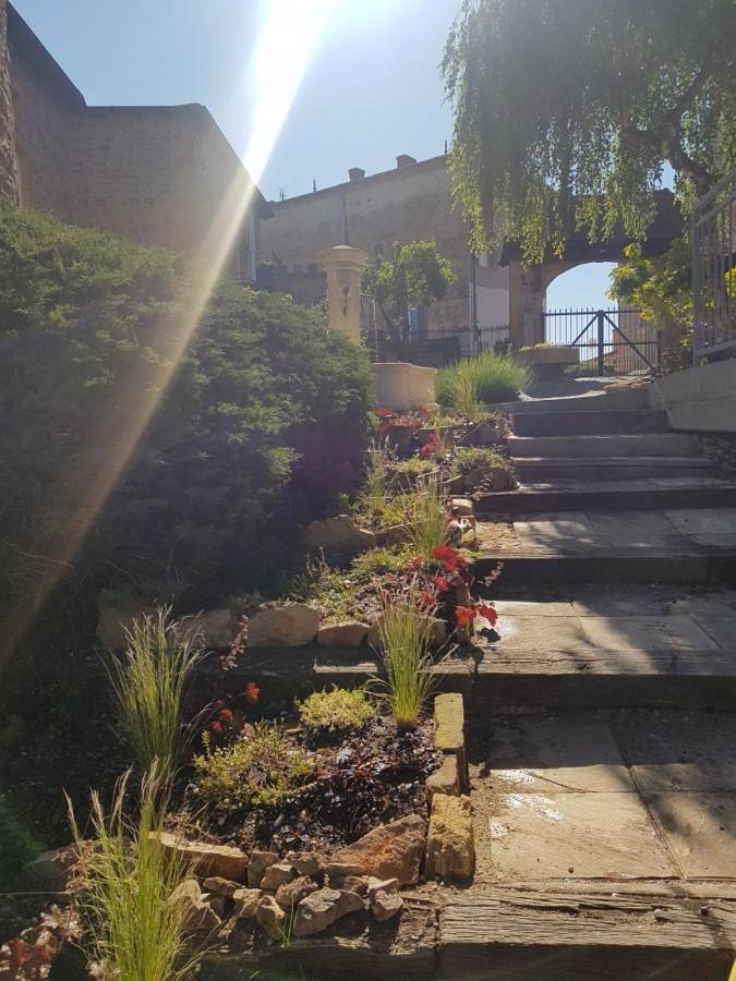 Chambre d’hôte pour 2 personnes, avec jacuzzi et piscine ainsi que jardin et sauna dans Saône-et-Loire - 4