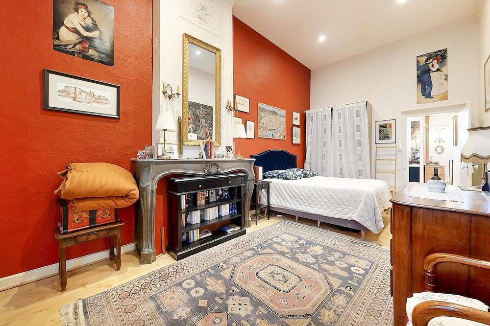 Entire apartment, Gorgeous apartment in Lons-Le-Saunier in Lons-le-Saunier, Jura