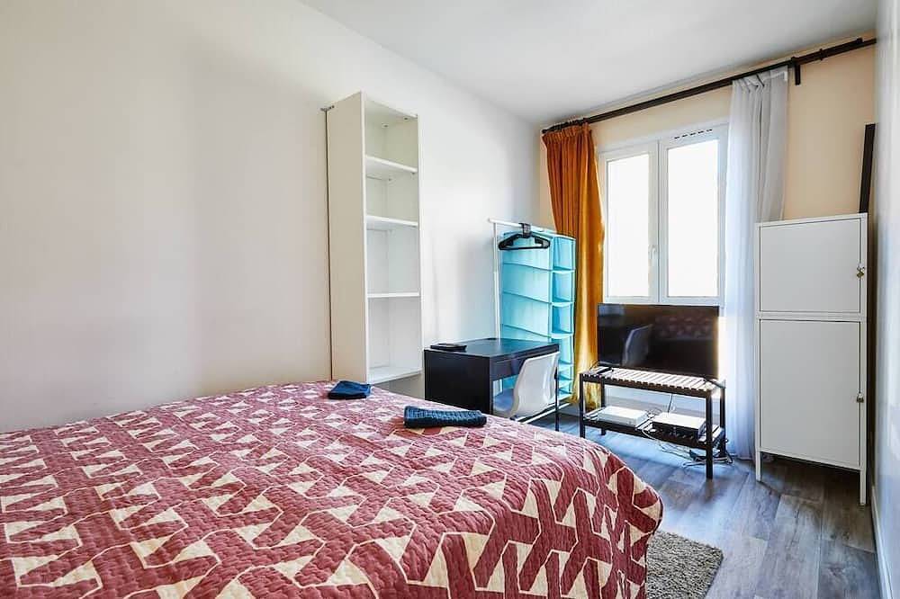 Entire apartment, Cozy 1 Bedroom close to Paris in Pantin, Seine-Saint-Denis