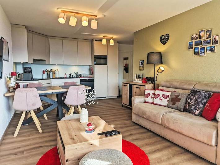 Gîte pour 4 personnes, avec sauna et terrasse à Icogne