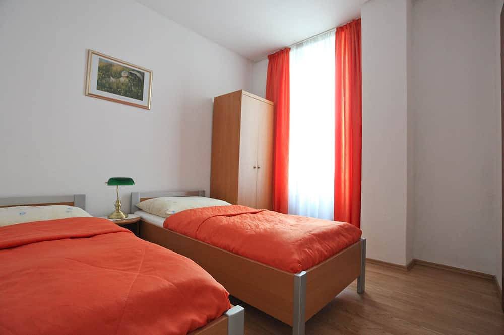 Ganze Wohnung, Komfortables Apartment mit zwei Schlafzimmern bei Belvedere in Wien, Wienerwald