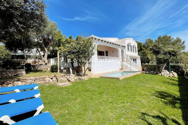 Villa pour 6 personnes, avec jardin et terrasse - 1