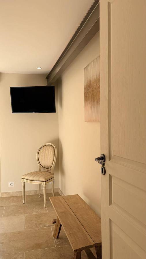 Chambre d’hôte pour 2 personnes, avec vue et jardin à Nyons - 3