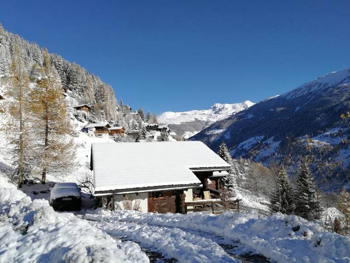 Gîte pour 8 personnes, avec Balcon et Terrasse ainsi que Jardin et Vue dans Grimentz - 2