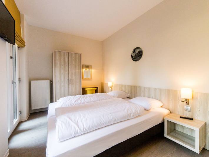 Ferienwohnung für 2 Personen, mit Balkon/Terrasse und Balkon sowie Terrasse und Pool in Maastricht