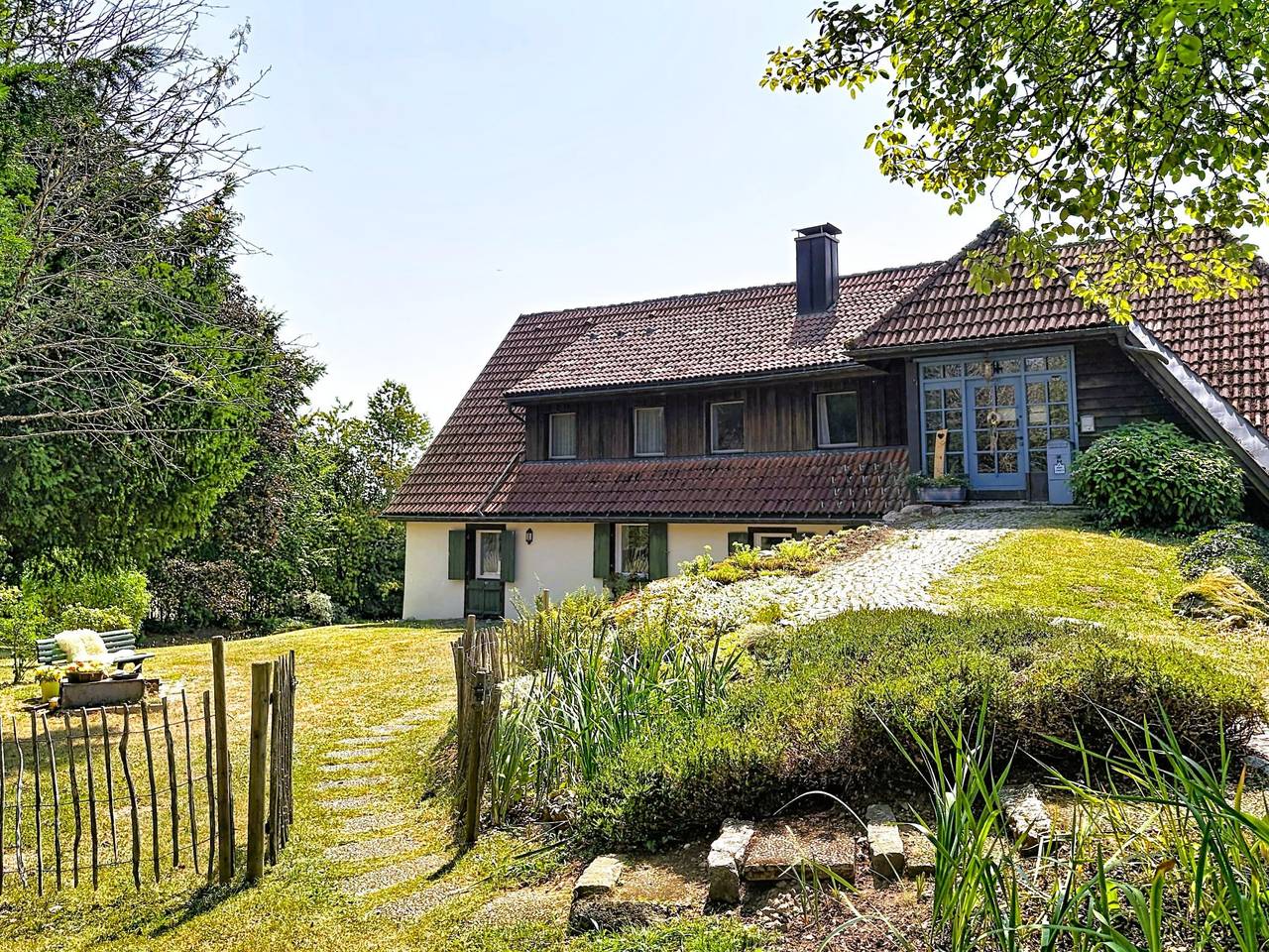 Schwarzwaldhof mit Pool & Sauna in Görwihl, Südschwarzwald